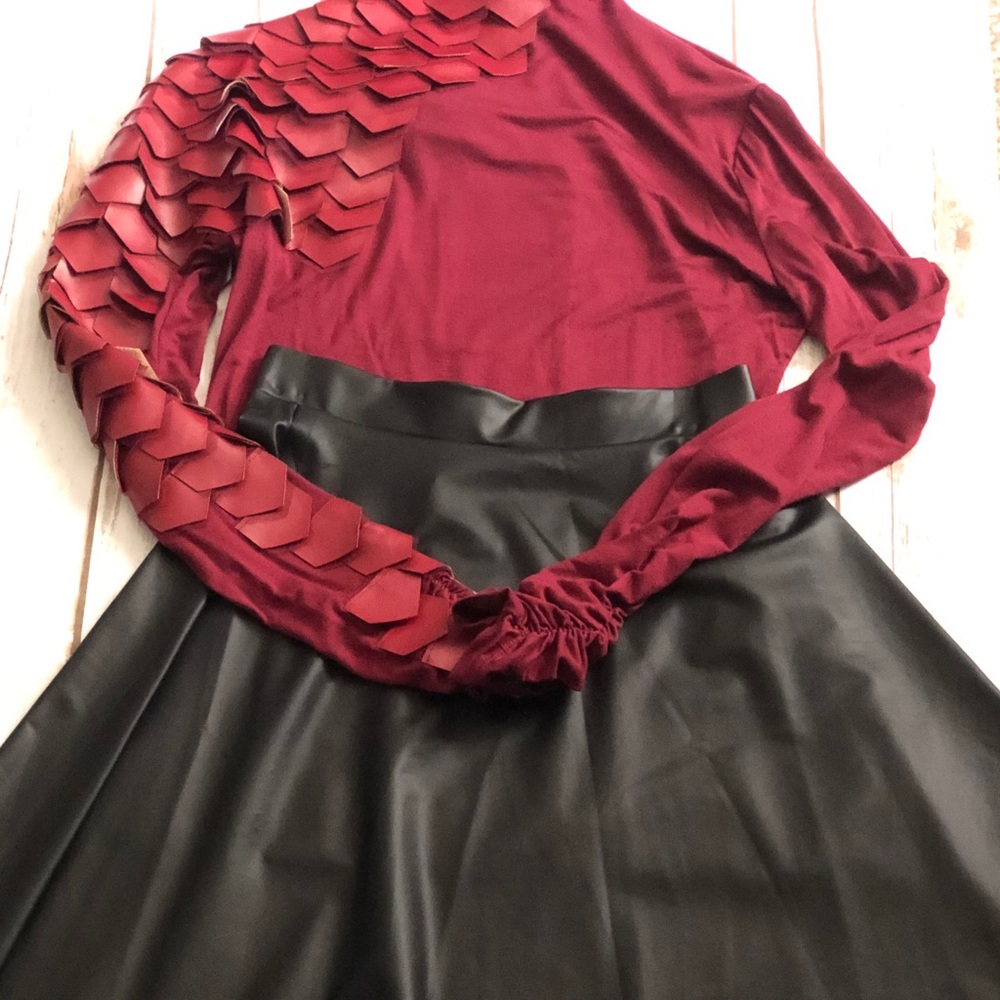 Audrey Aim to Pleat Faux Leather Skirt- Last One - Picture 5 of 5